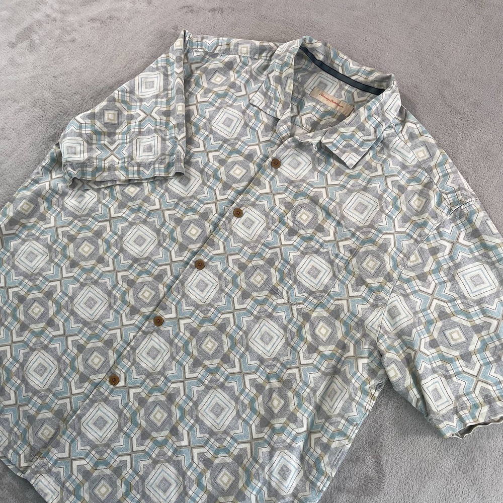 Tommy Bahama Camp Shirt Men XL‎ Multi Geometric Silk Loop Collar Hawaiian